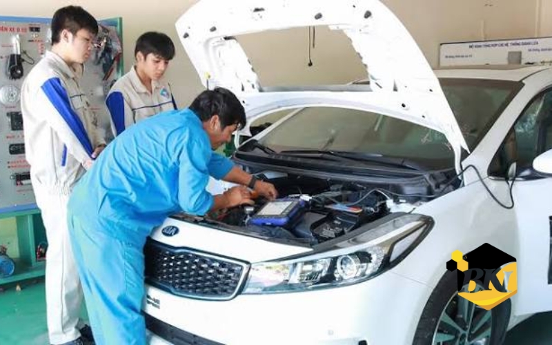 Chương trình đào tạo Trung cấp ngành Công nghệ ô tô 7 hoc tu xa thong tin xet tuyen trung cap cong nghe o to