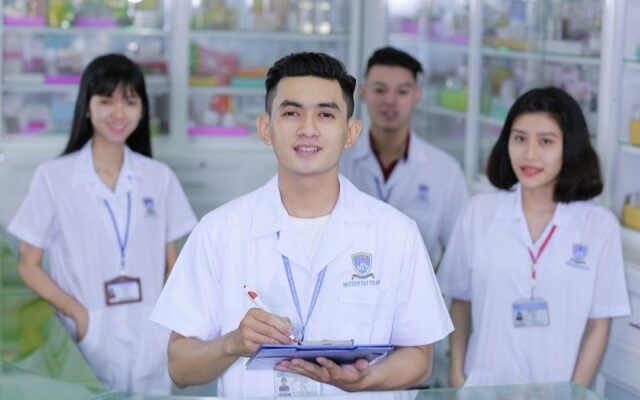 Học Trung cấp Dược sĩ từ xa là gì? 