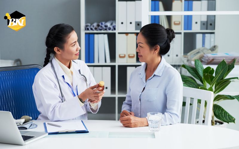 Tuyển Sinh Trung Cấp Y Sĩ Đa Khoa - Xét Tuyển Học Bạ Online 6 Học Trung Cấp Y Sĩ Đa Khoa ra trường làm nghề gì?