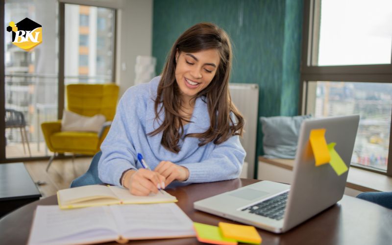 Tuyển Sinh Trung Cấp Tiếng Hàn - Xét Tuyển Học Bạ Online 5 Lợi ích của việc Học Trung Cấp Tiếng Hàn
