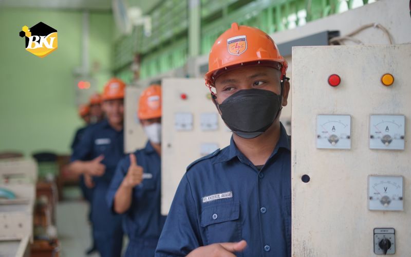 Mục Tiêu Đào Tạo Trong Khóa Học Trung Cấp Điện Công Nghiệp 