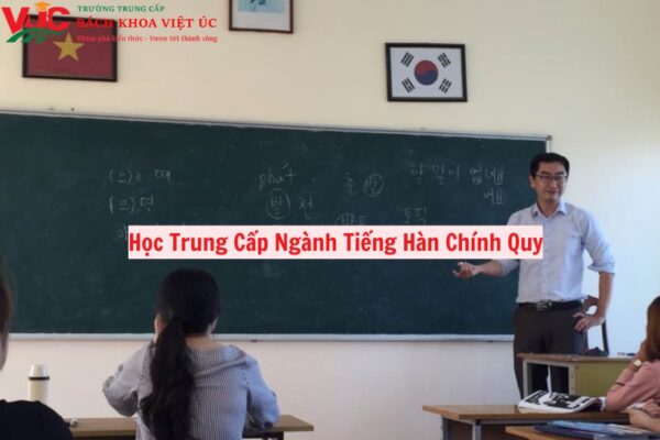 Học Trung Cấp Ngành Tiếng Hàn Chính Quy