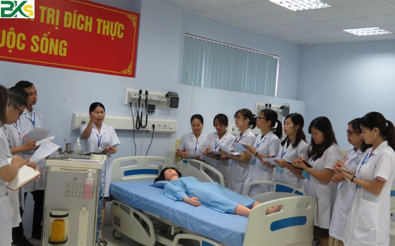 Ngành học Y Sĩ Đa Khoa - Đang nhận hồ sơ xét tuyển 6 Mục tiêu đào tạo trong ngành học Y sĩ đa khoa