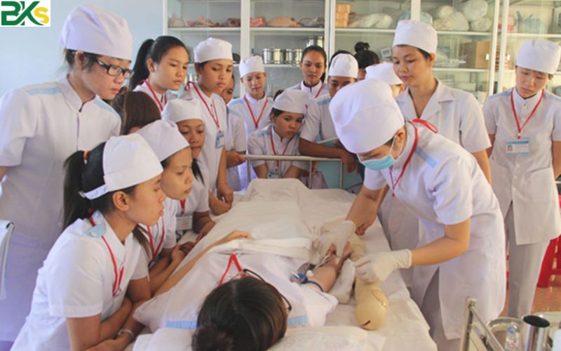 Ngành học Y Sĩ Đa Khoa - Đang nhận hồ sơ xét tuyển 5 Đăng ký ngành học Y sĩ đa khoa mới nhất