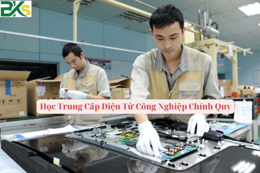 Học Trung Cấp Điện Tử Công Nghiệp Chính Quy