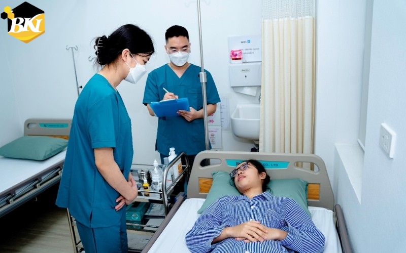 Khóa học Cao đẳng Điều Dưỡng uy tín - chi phí rẻ - mới nhất 2025? 7 Học Phí Cao Đẳng Điều Dưỡng