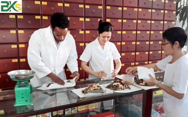 Đăng ký học liên thông cao đẳng Y học Cổ truyền cập nhập mới nhất 6 Học liên thông Cao đẳng y học Cổ truyền ở đâu tại TP.HCM uy tín?