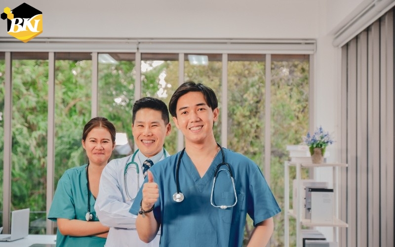 Thời gian học Cao đẳng Điều dưỡng thế nào? 8 Thời gian học Cao đẳng Điều dưỡng với hệ văn bằng 2