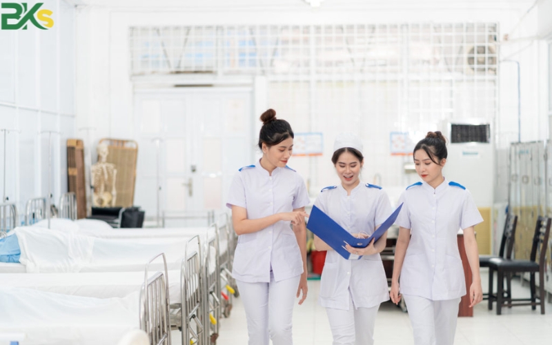 Hướng dẫn chọn trường Cao đẳng Điều dưỡng chất lượng tại TpHCM 8 Cao đẳng Điều dưỡng là gì?