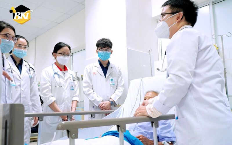 Đăng ký khóa học trung cấp Y sĩ đa khoa tại BKI?