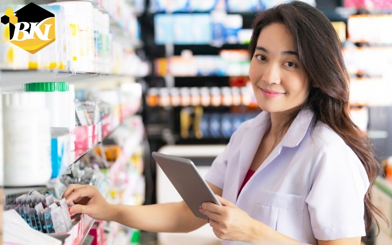 Đăng ký học Cao đẳng dược sĩ tại trường BKI mới nhất 7 Học xong cao đẳng dược xong ra làm gì?