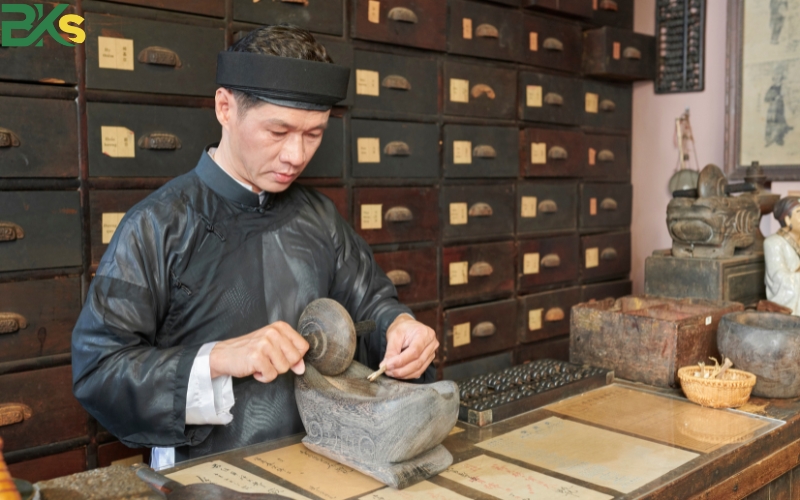 Khóa học Trung cấp Y học cổ truyền uy tín, giá rẻ tại TP.HCM? 7 Nên học trung cấp Y học cổ truyền uy tín ở đâu tại TP.HCM?