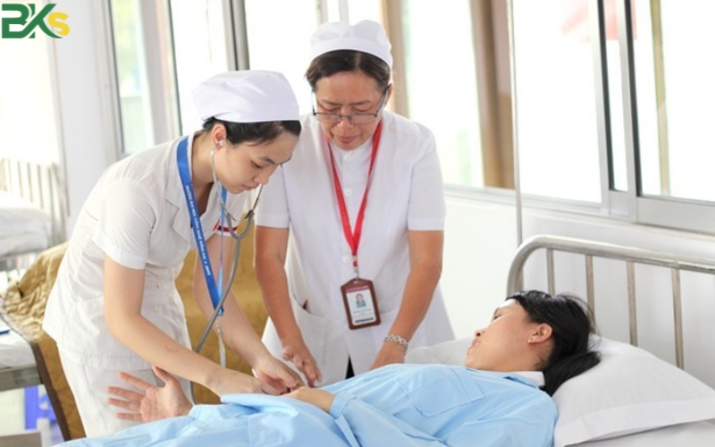 Thời gian học cao đẳng Y sĩ đa khoa bao lâu?