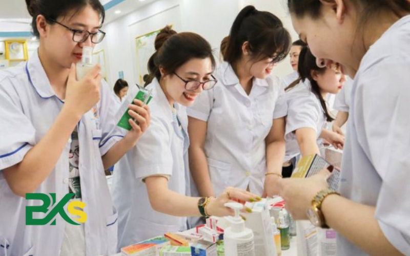 Điều kiện học Văn bằng 2 Trung cấp Y học cổ truyền 5 điều kiện học văn bằng 2 trung cấp y học cổ truyền