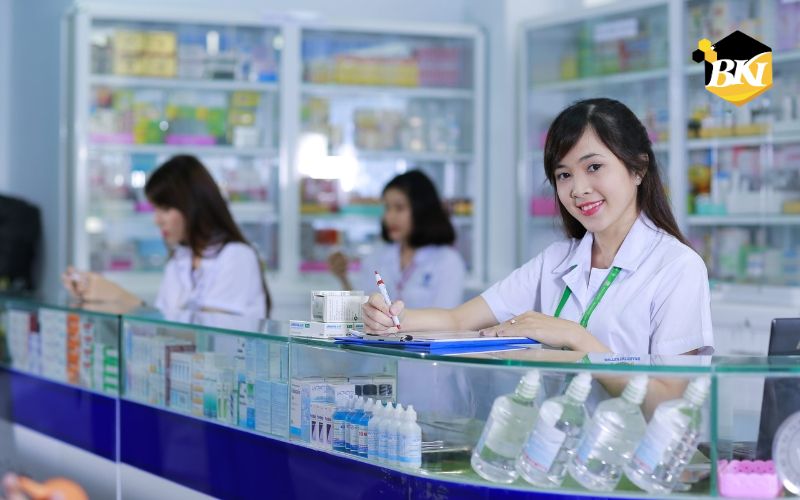 Tuyển sinh Trung cấp Dược từ xa mới nhất 5 Ưu điểm trung cấp dược từ xa