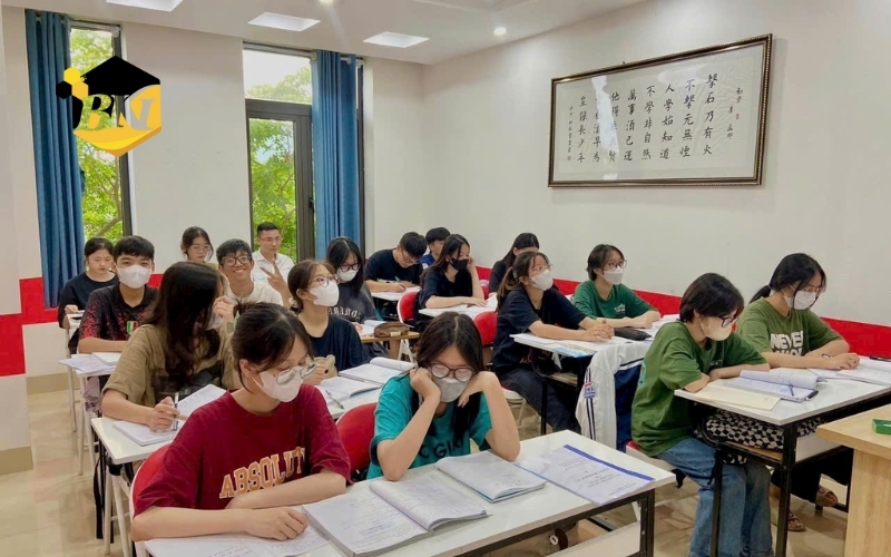 Thông tin tuyển sinh Trung cấp Tiếng Trung hệ vừa học vừa làm