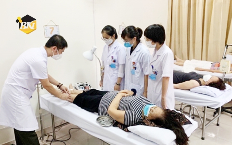 Tại sao nên chọn học Y học cổ truyền từ xa?