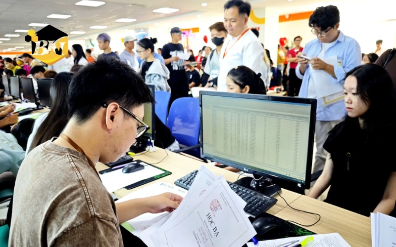 Các khoản lệ phí và chính sách thực tập tốt nghiệp dành cho người bận rộn
