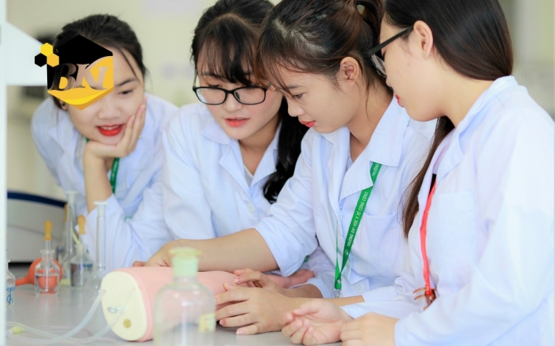 Lịch học linh hoạt nhận bằng Dược sĩ