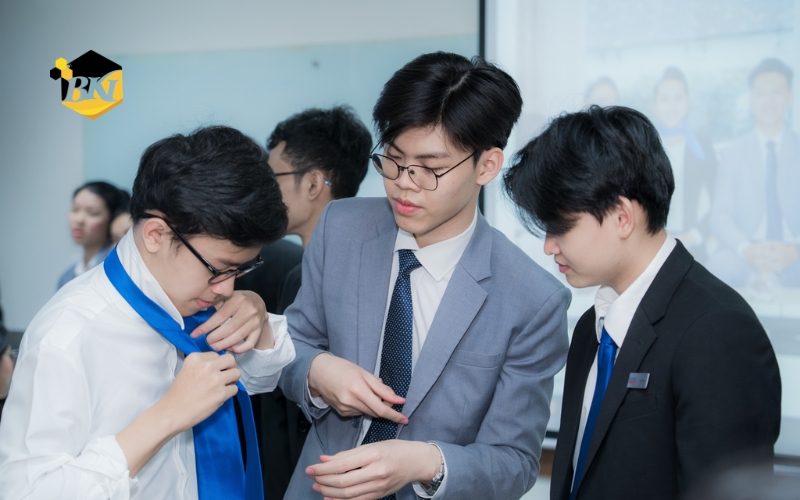 Khóa học văn bằng 2 ngành Quản trị khách sạn - Lịch học linh hoạt 7 Thông tin tuyển sinh học Văn bằng 2 ngành Quản trị khách sạn tại Trung cấp BKI