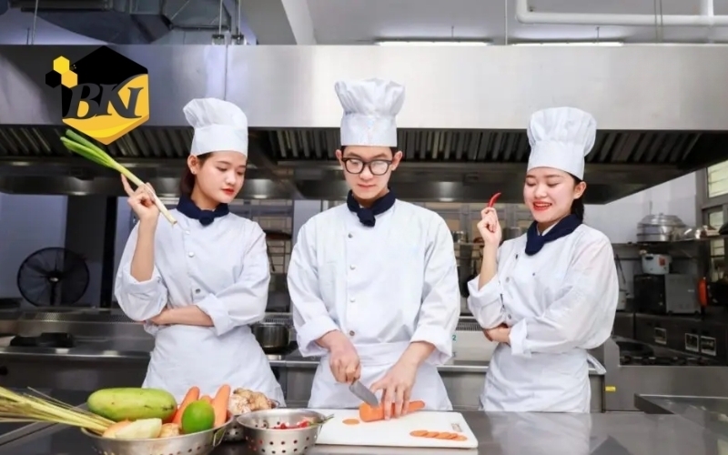 Thông báo mở khóa Kỹ thuật chế biến món ăn học cuối tuần 5 Nhu cầu thị trường và tiềm năng việc làm ngành kỹ thuật chế biến món ăn