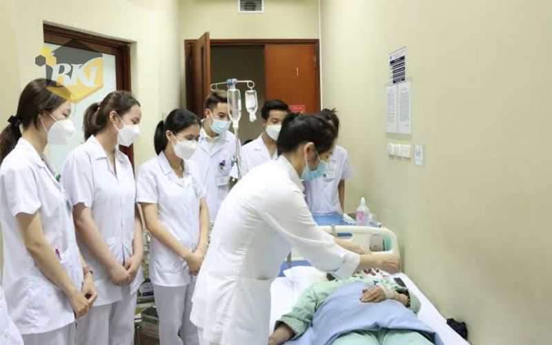 Nội dung đào tạo thực chiến của khóa liên thông Y sĩ đa khoa học cuối tuần