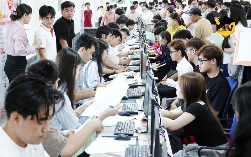Học Trung cấp học ngoài giờ hành chính cho người đang đi làm 6 Giá trị pháp lý của tấm bằng trung cấp học ngoài giờ hành chính ra sao?